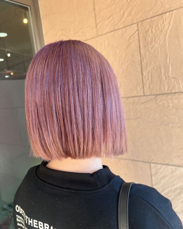切りっぱなしボブ💇🏻‍♀️
ペールトーン🫧

#bitowa#ビトワ#卒業式#成人式#振袖#七五三#ブライダル#茅野市#茅野市美容院#茅野市美容室#カット
#ハンサムショート#ショートボブ#ミディアム#ネオウル#ウルフ#外ハネボブ#くびれヘア#チュンダンバル#ハグカット#シャーミングカット#タッセルカット#ハッシュカット#ヨペウメイク#ヨジャドルメイク